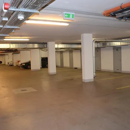アパートホテル Centrum Apartman ミシュコルツ