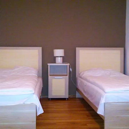 Centrum Apartman Apartmanhotel 3*
